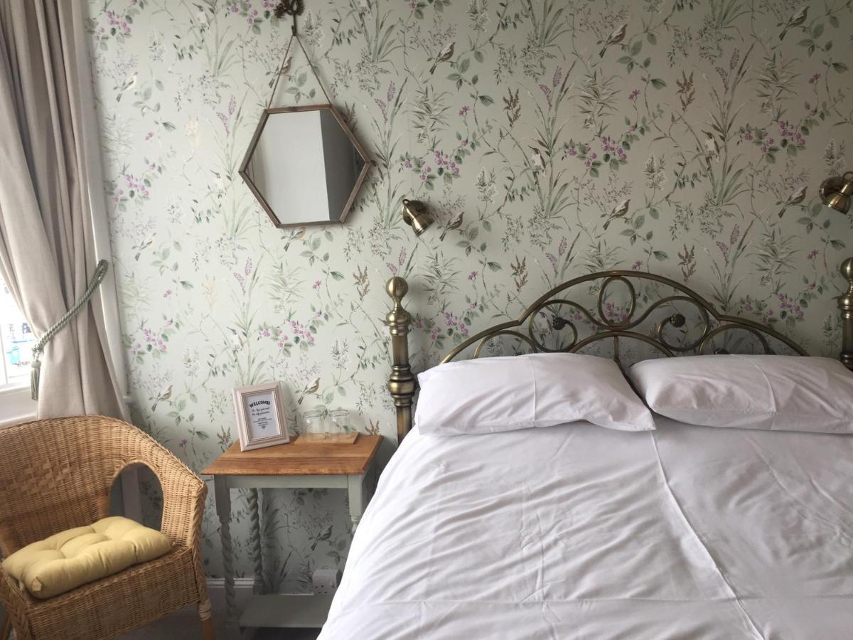 Whitecliff Guest House Weymouth Esterno foto