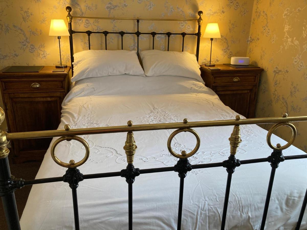 Whitecliff Guest House Weymouth Esterno foto