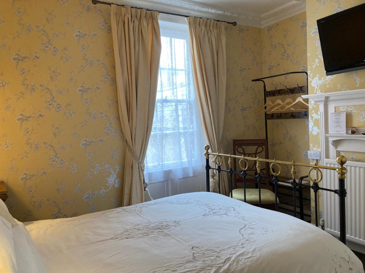 Whitecliff Guest House Weymouth Esterno foto