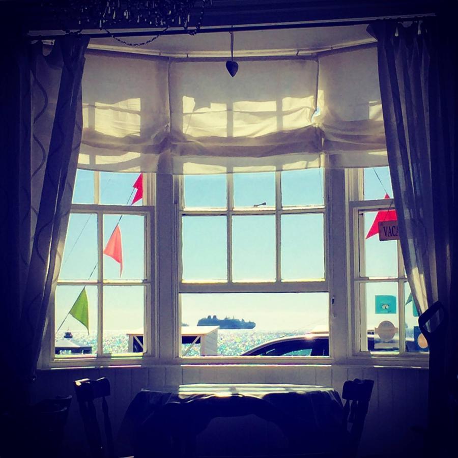 Whitecliff Guest House Weymouth Esterno foto