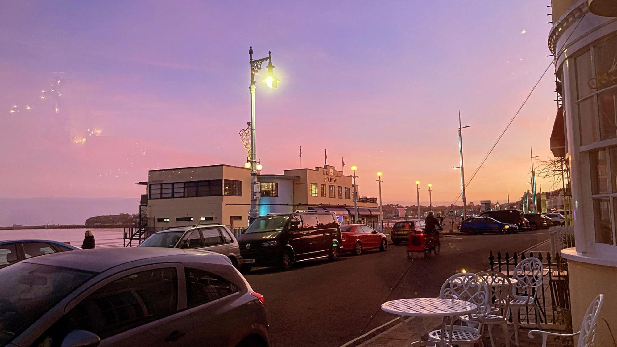 Whitecliff Guest House Weymouth Esterno foto
