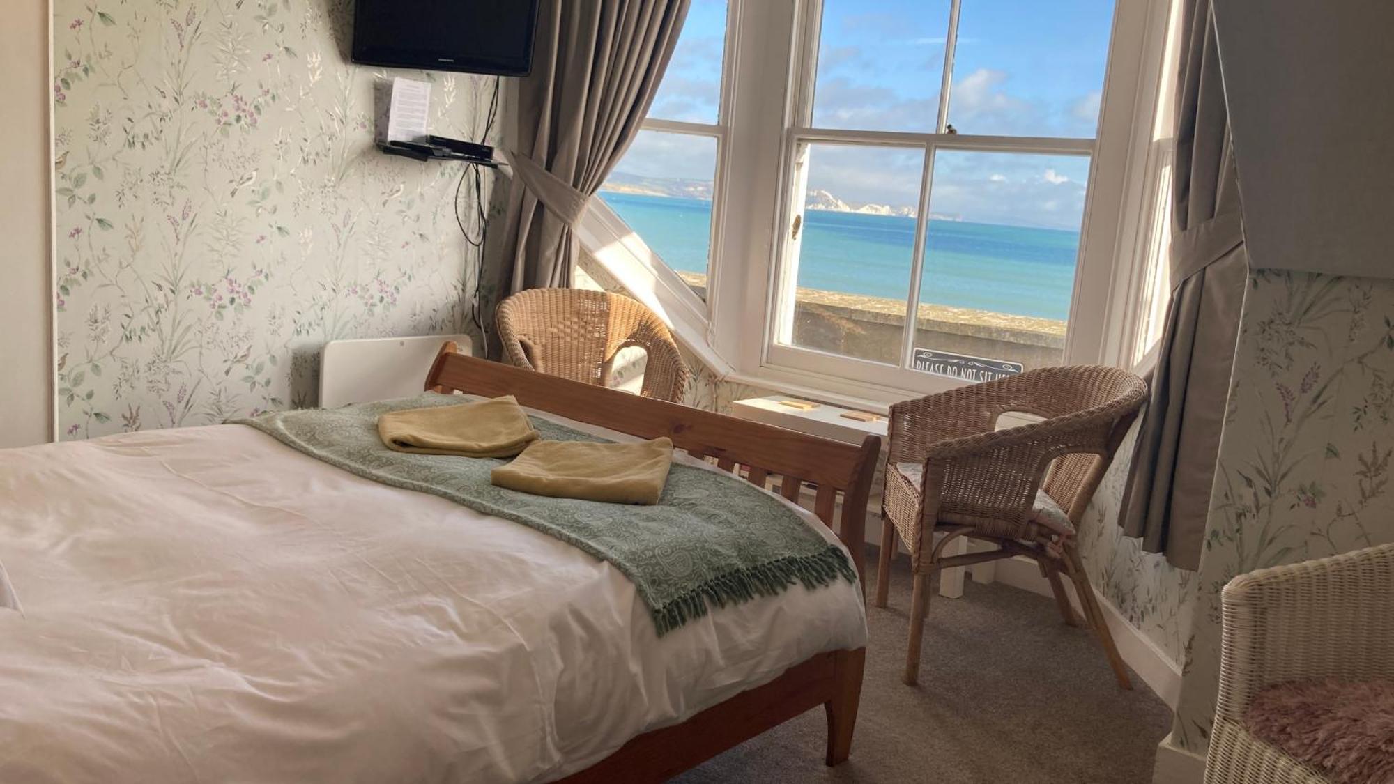 Whitecliff Guest House Weymouth Esterno foto