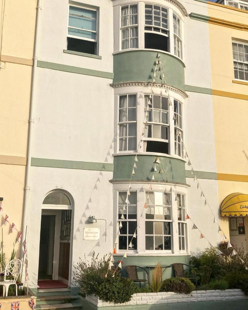 Whitecliff Guest House Weymouth Esterno foto