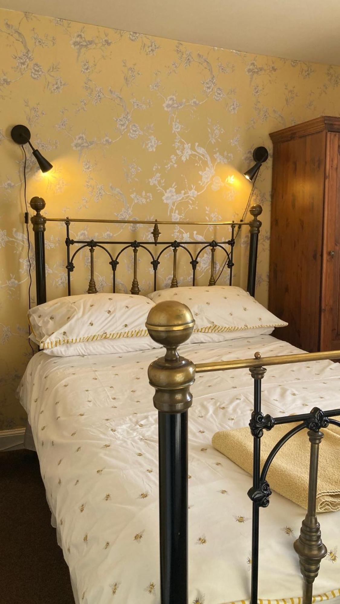 Whitecliff Guest House Weymouth Esterno foto