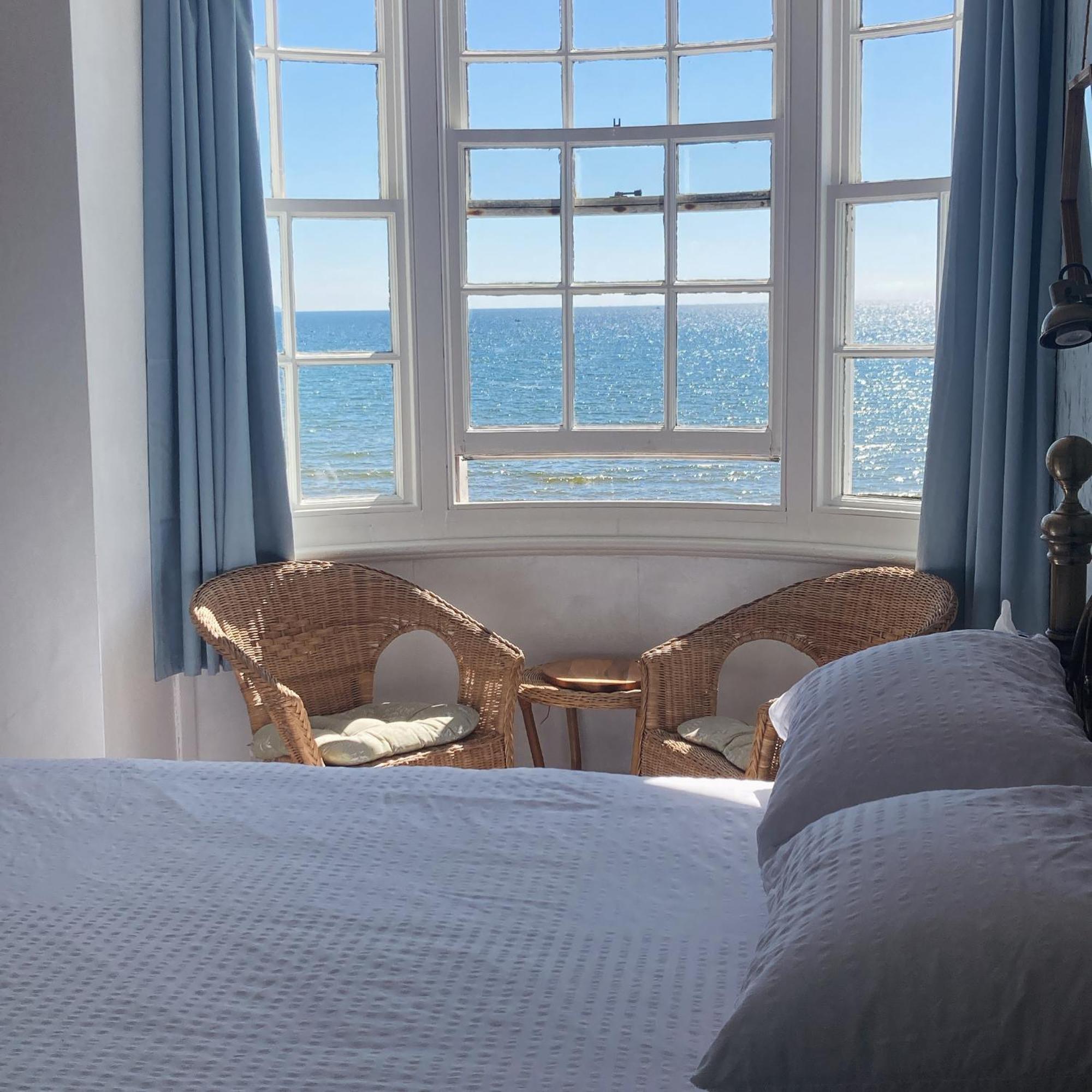 Whitecliff Guest House Weymouth Esterno foto